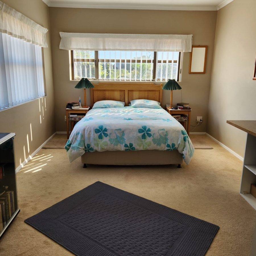 3 Bedroom Property for Sale in Stilbaai Wes Western Cape